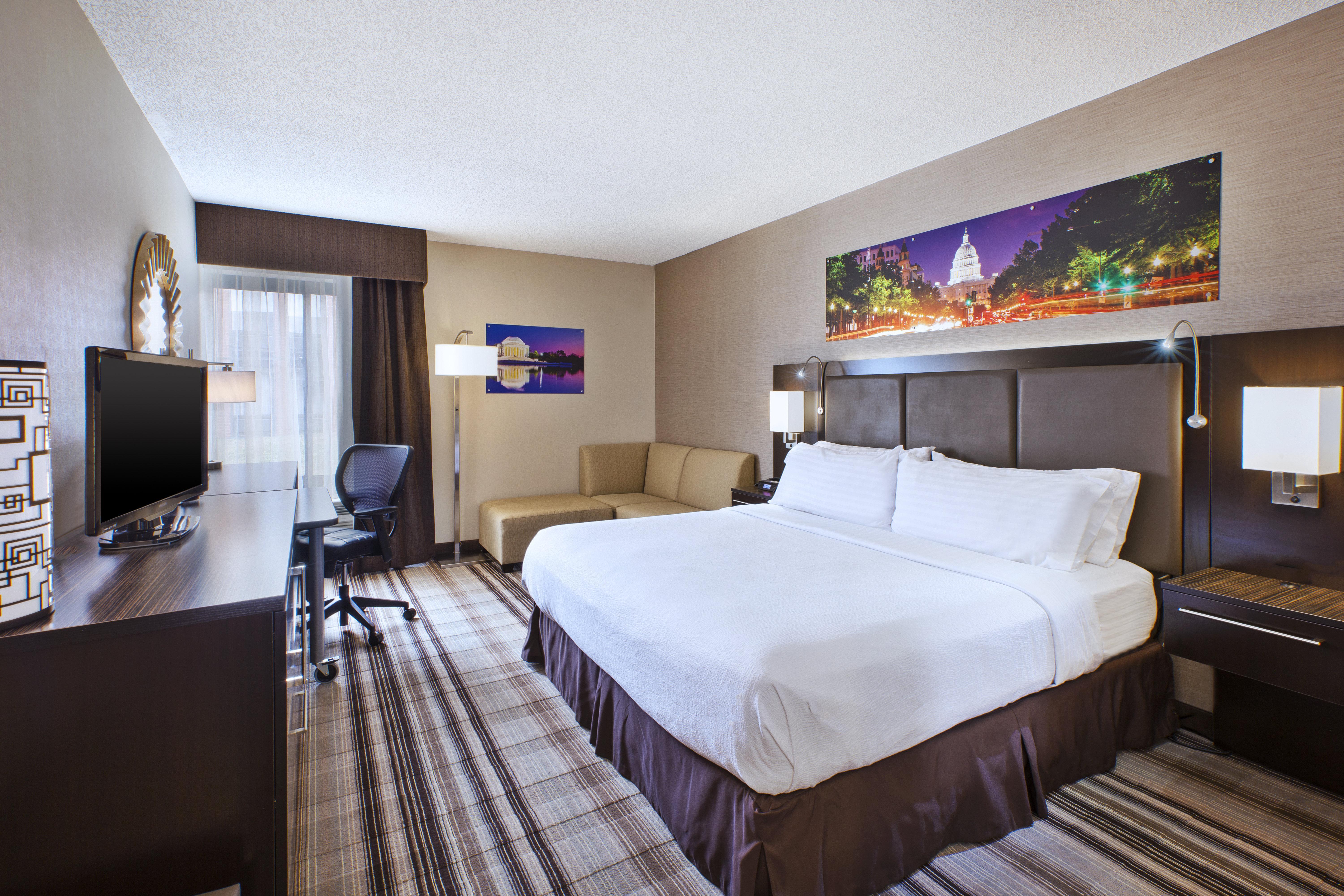 Washington-dulles International Airport By Ihg Sterling