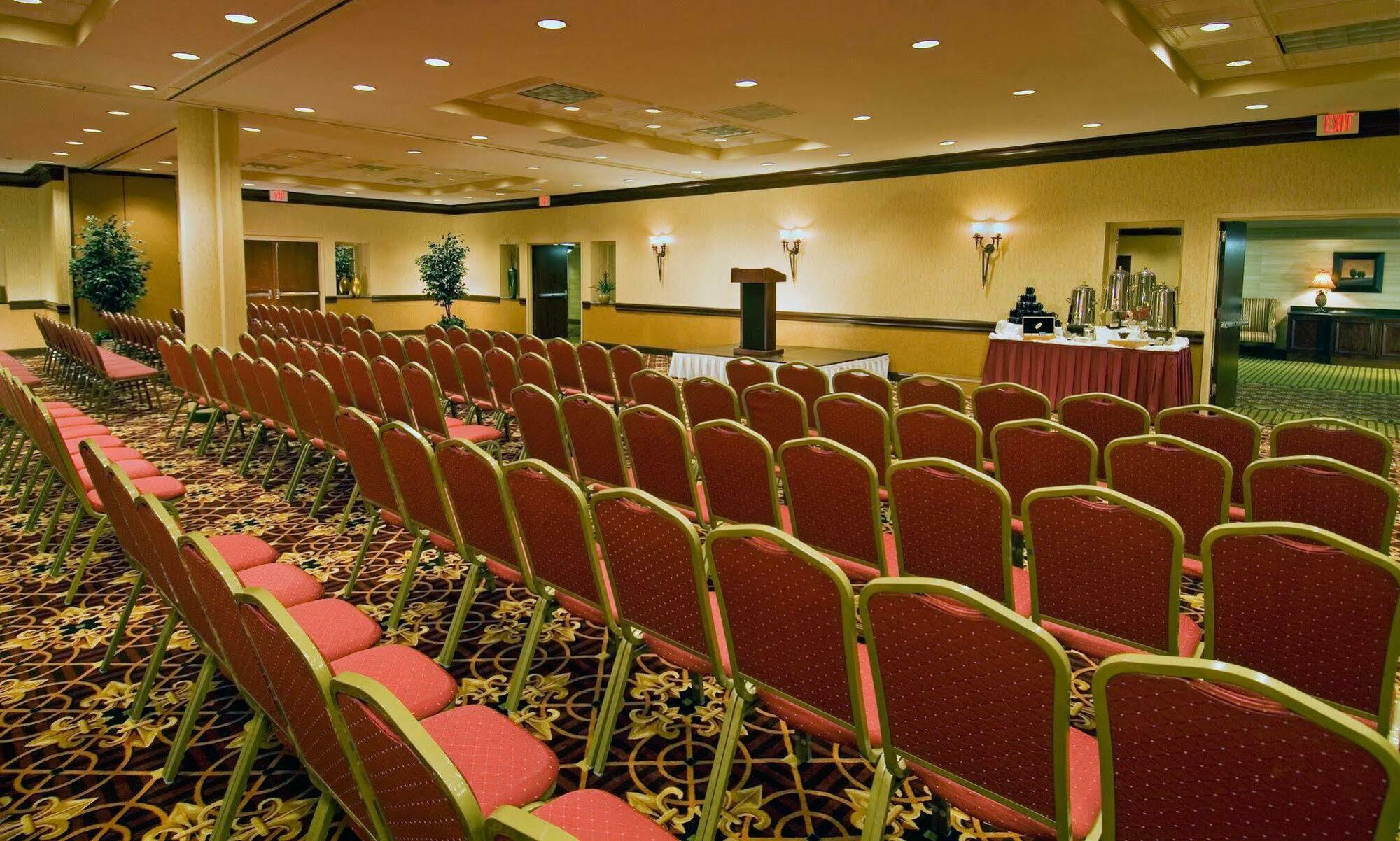 Hotel Washington-dulles International Airport By Ihg Sterling