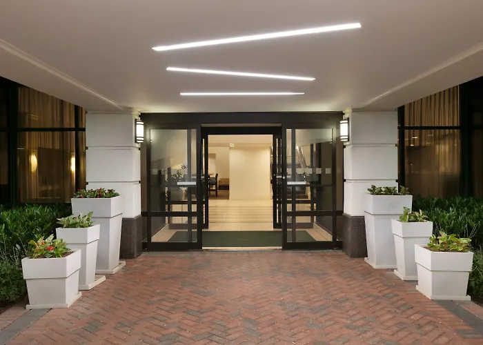 Holiday Inn Washington-Dulles International Airport By Ihg