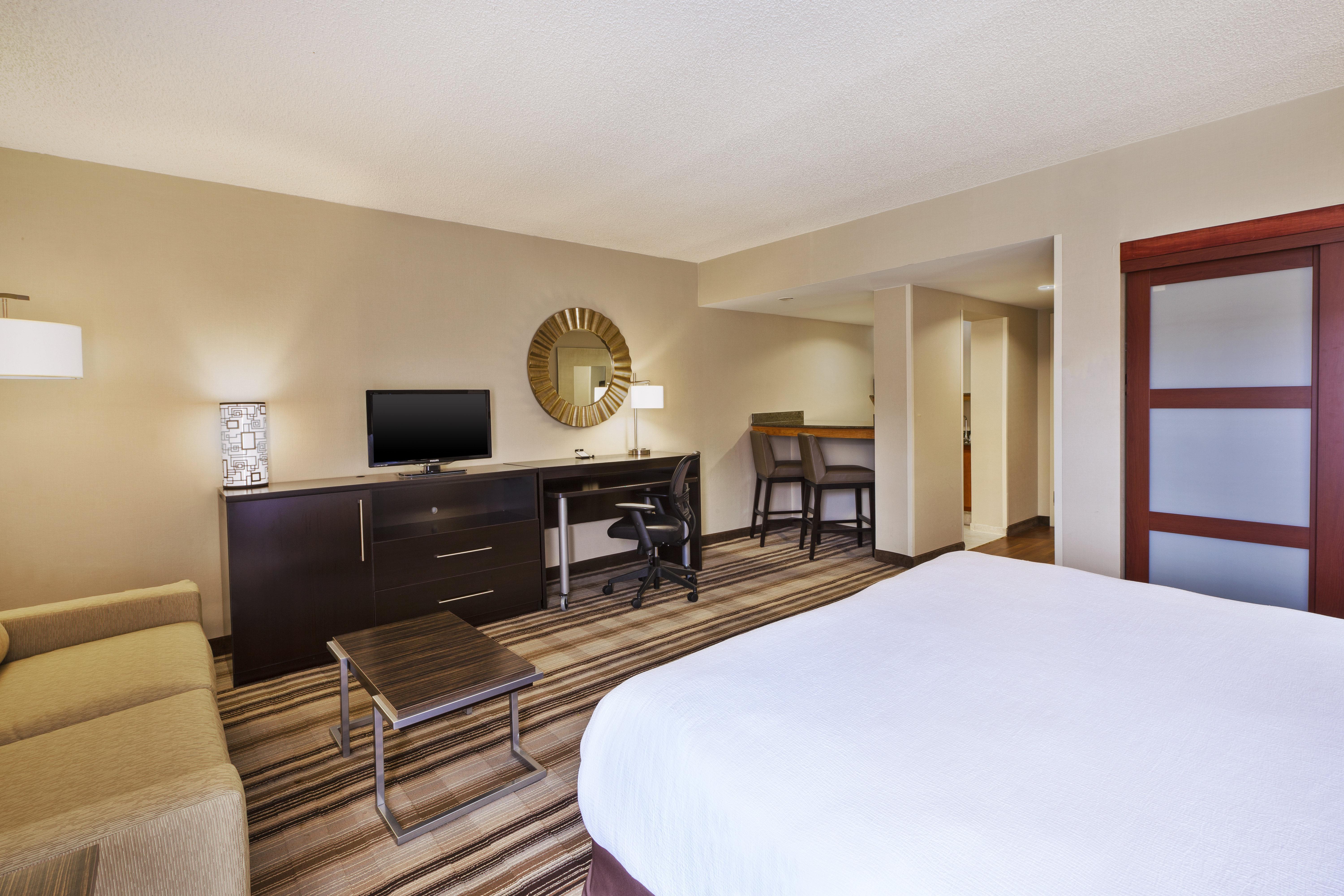 Washington-dulles International Airport By Ihg