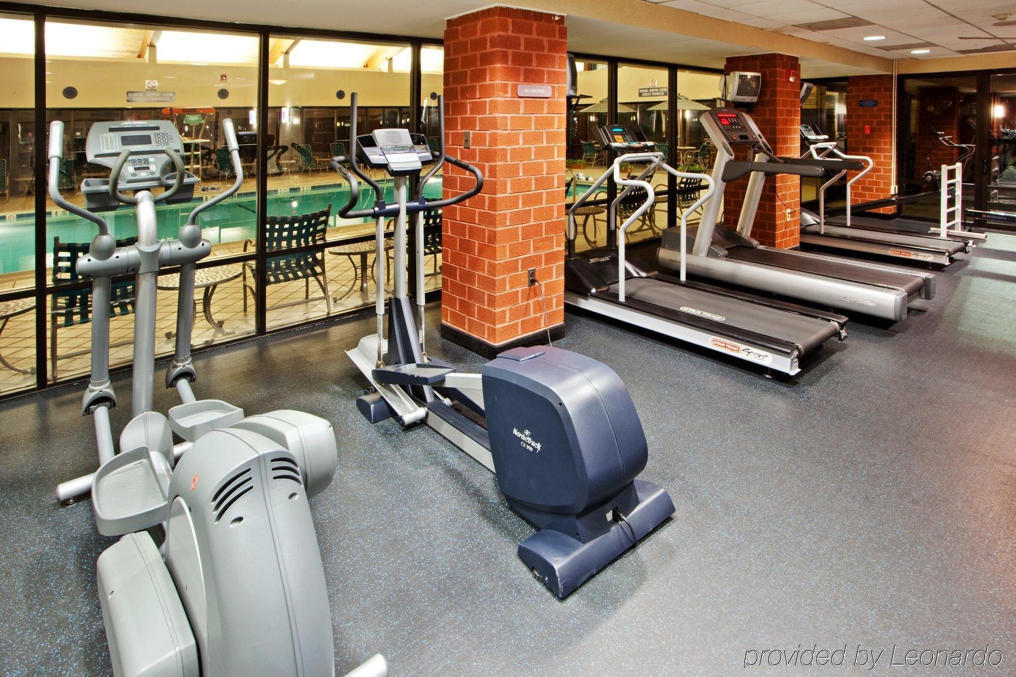 Washington-dulles International Airport By Ihg Hotel 3*