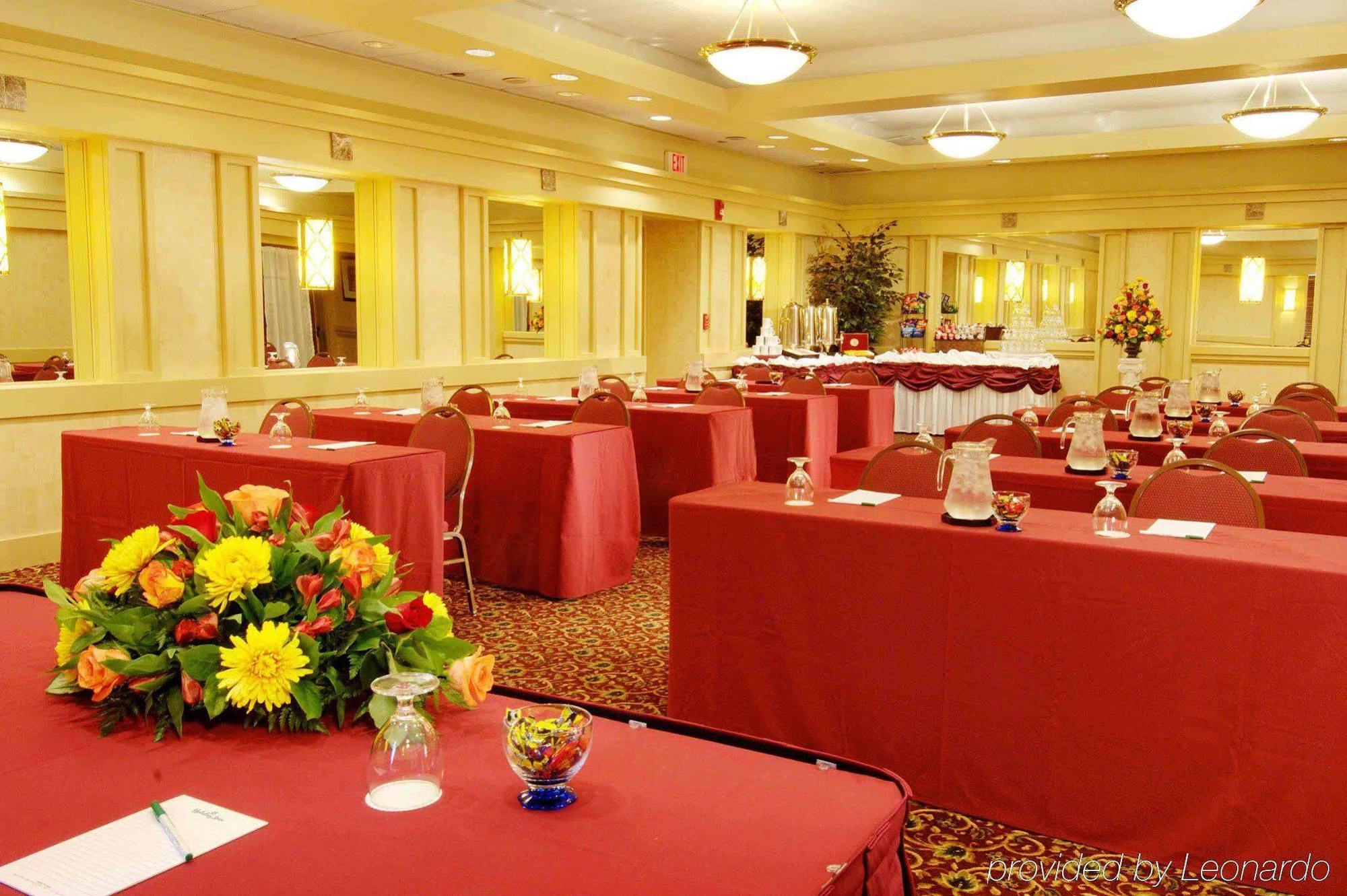 Hotel Washington-dulles International Airport By Ihg 3*